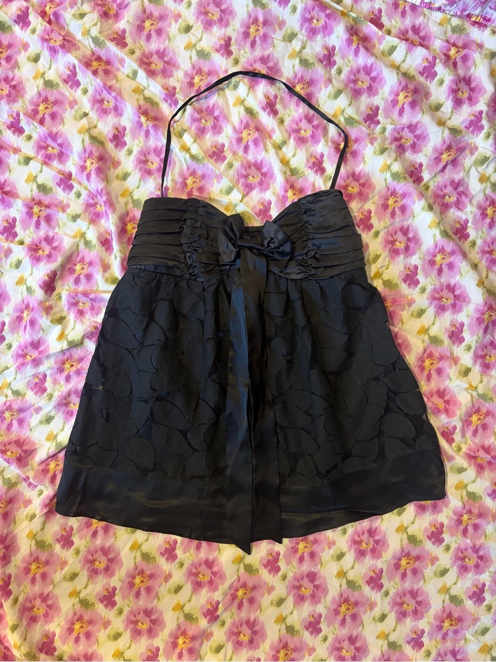 bebe Black Strapless Flowy Top 🖤